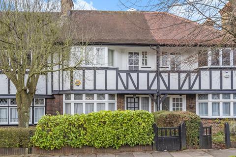 22 Princes Gardens, Acton, London, W3 0LG