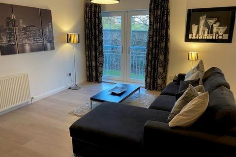 2 bedroom flat to rent, Queens Crescent, West End, Aberdeen, AB15