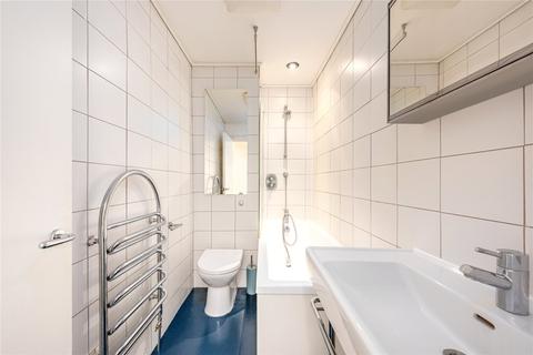 Flat B, 60 Pemberton Gardens, London, N19 5RU