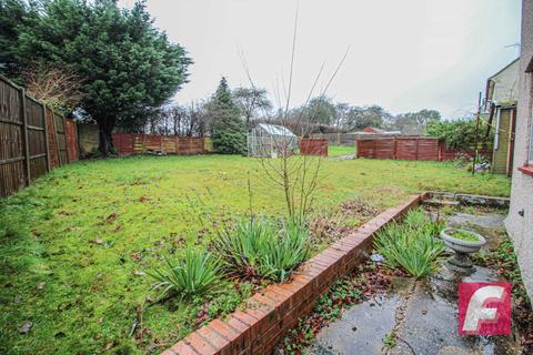 3 Barnhurst Path, Watford, WD19 6TX