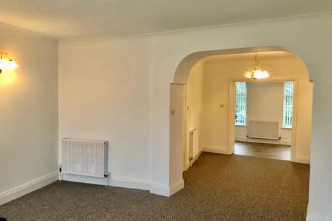 4 bedroom townhouse to rent - Branksome  BH13