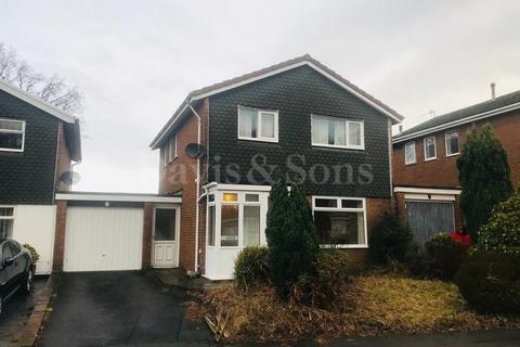 3 bedroom detached house to rent, Plantation Drive, Croesyceiliog, Cwmbran, Torfaen. NP44 2AN