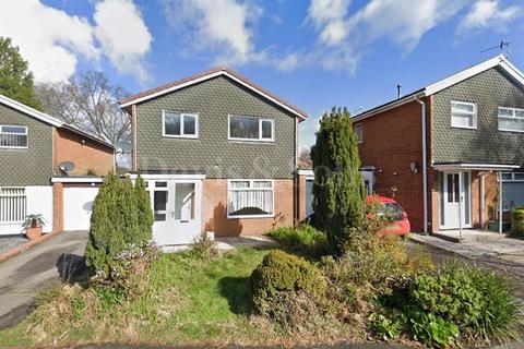 3 bedroom detached house to rent, Plantation Drive, Croesyceiliog, Cwmbran, Torfaen. NP44 2AN