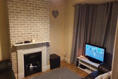 125 Frindsbury Road, Strood, Rochester, ME2 4JD