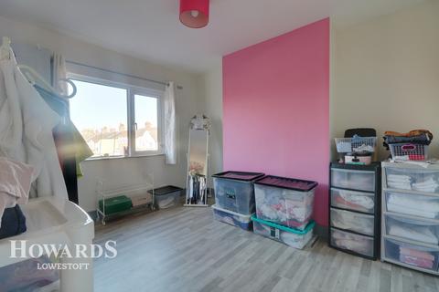 1 Clement Square, Lowestoft, NR33 0LT