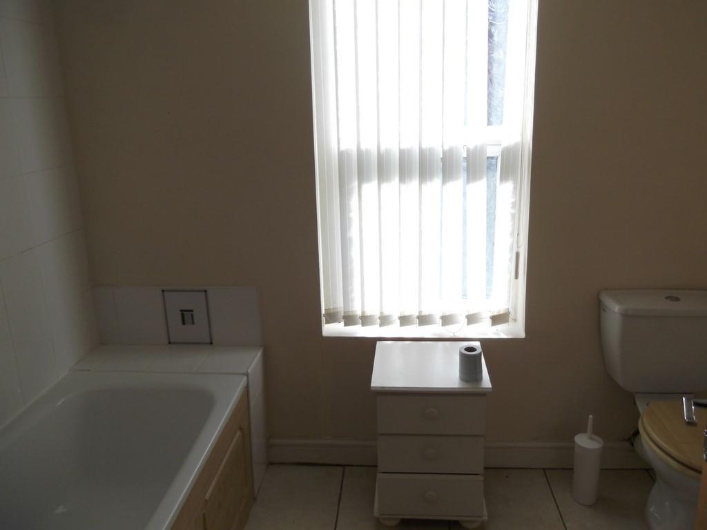 Photograph 3