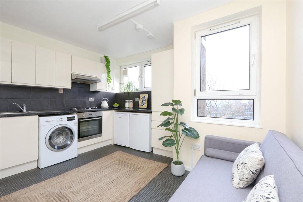 Kitchen/Reception