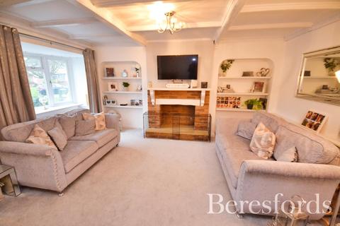 26 Burstead Drive, Billericay, CM11 2QN