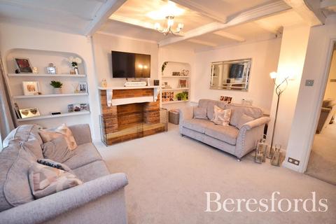 26 Burstead Drive, Billericay, CM11 2QN