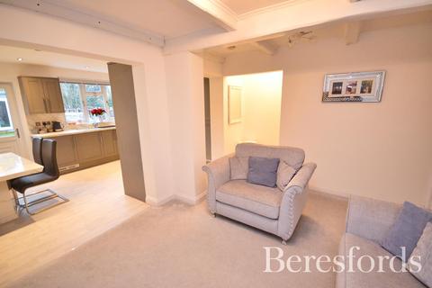 26 Burstead Drive, Billericay, CM11 2QN