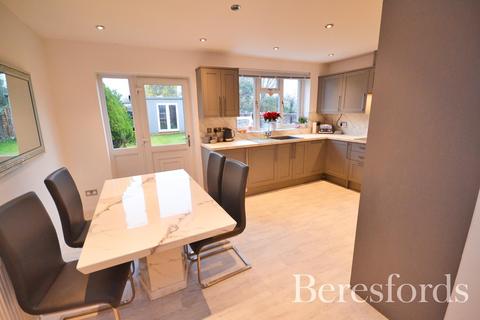 26 Burstead Drive, Billericay, CM11 2QN