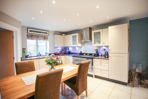 52 Summers Way, Moreton-in-marsh, GL56 0GA