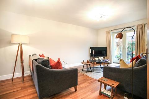 52 Summers Way, Moreton-in-marsh, GL56 0GA