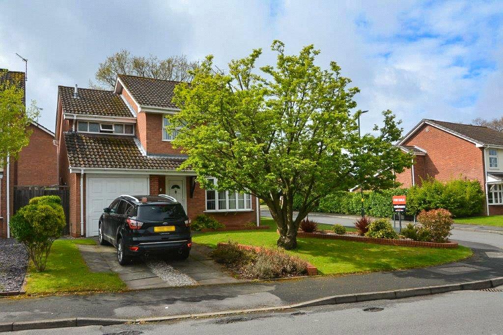 Rea Valley Drive, Northfield, Birmingham, B31 4 bed detached house £