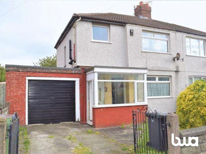 Moorhey Road, Maghull, Liverpool, L31 5JY 3 bed semidetached house £59,000