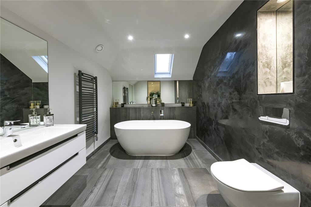 Ensuite