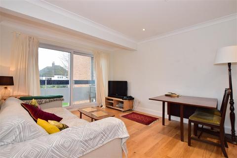 52 Cedar Court, Epping, CM16 4HL