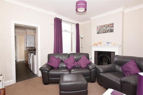4 Bernard Street, Gravesend, DA12 2EX