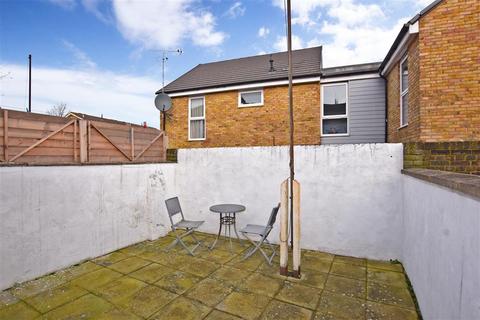 4 Bernard Street, Gravesend, DA12 2EX