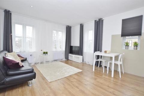 6 Partridge Square, London, E6 5LH