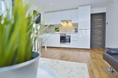6 Partridge Square, London, E6 5LH