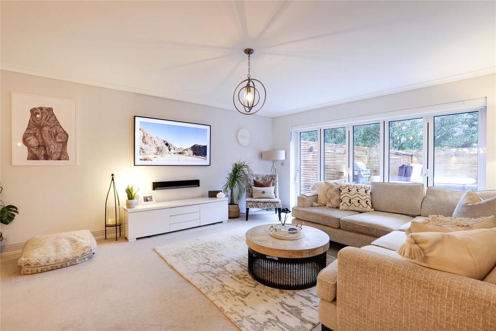 Bright Rooms