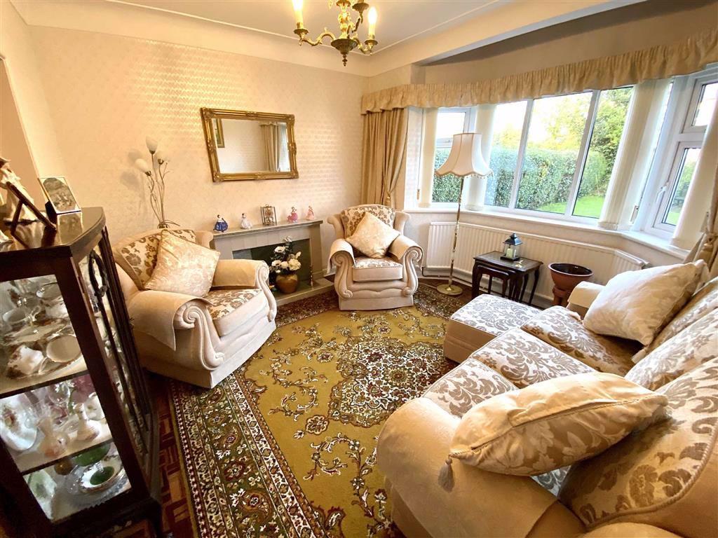 Wood Street, Sandycroft, Flintshire 3 bed detached house £219,950