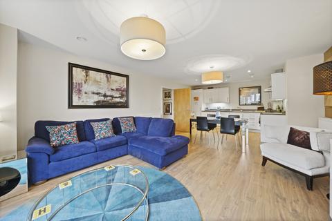38 Dock Meadow Reach, Hanwell, London, W7 2QN