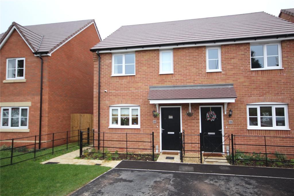 Ashton Crescent, Pamington... 2 bed semidetached house £185,000