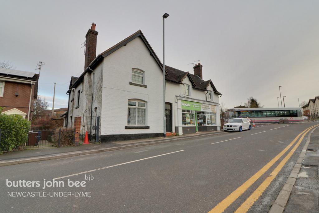 Mayne Street, Hanford 2 bed semidetached house £75,000