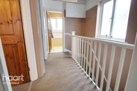15a Reeves Avenue, London, NW9 8LN