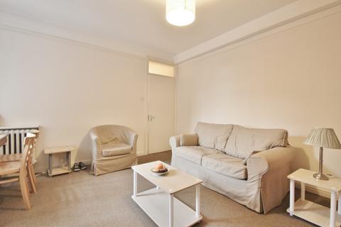 1 bedroom flat to rent, Latymer Court, Hammersmith Road, Hammersmith, W6