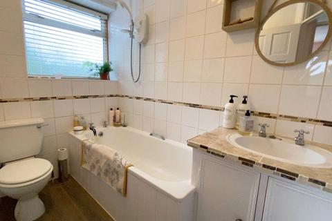 20 Abbotts View, Sompting, Lancing, BN15 0NG