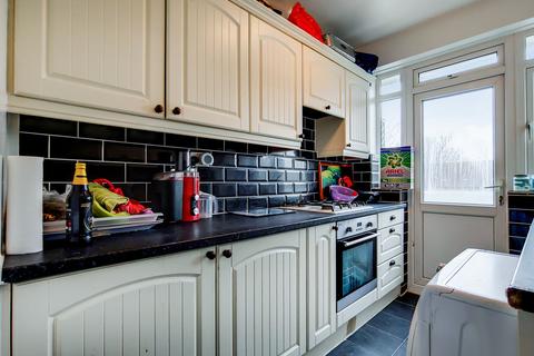 12 Wychwood Avenue, Thornton Heath, CR7 8AQ