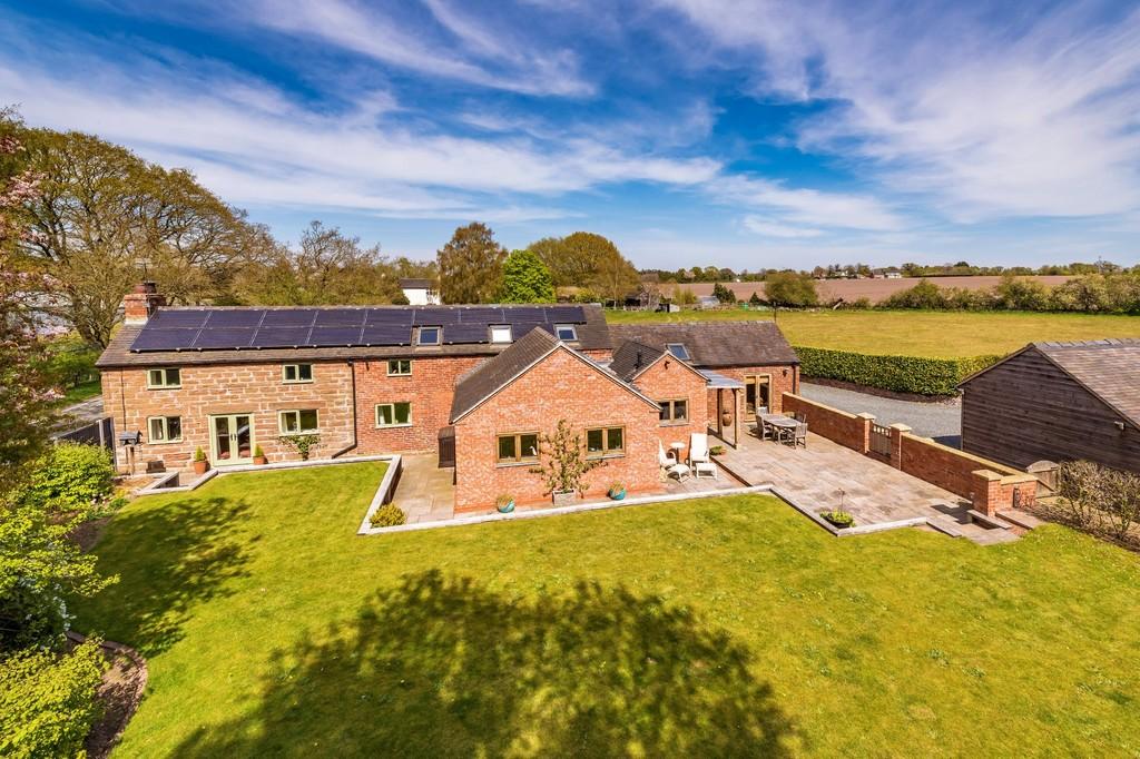 Rosehill Road, Market Drayton 3 bed detached house £750,000