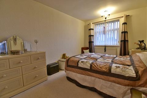 19 Blacksmiths Lane, Newton Solney, Burton-on-trent, DE15 0SD