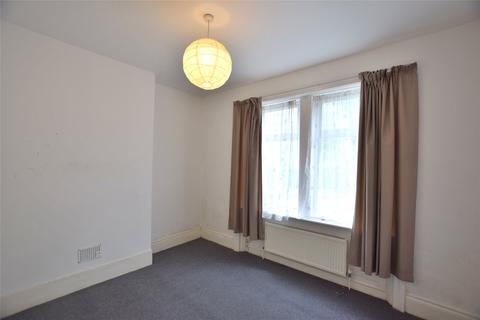 2 bedroom apartment to rent, Wordsworth Street, Gateshead, NE8