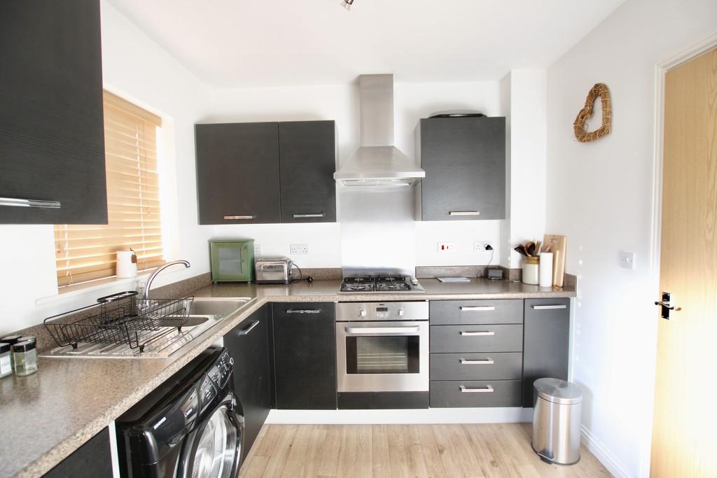 Iris Crescent, Lincoln 2 bed terraced house £167,500