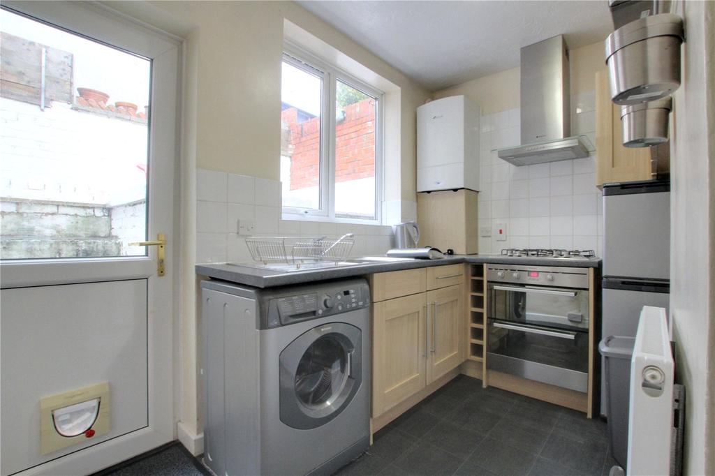 Alpine Street, Reading, RG1 2 bed terraced house £950 pcm (£219 pw)