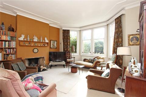 40 Murray Road, London, SW19 4PE
