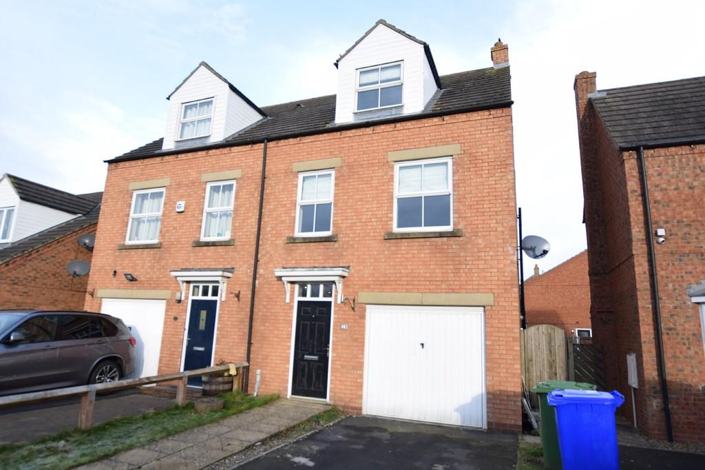 Crossgates, Scarborough 4 bed semidetached house £245,000