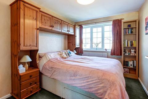 40 Camborne Close, Congleton, CW12 3BG