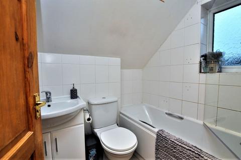 30 Captain Cooks Close, Staithes, Saltburn-by-the-sea, TS13 5AP