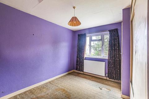 57 The Ruffetts, South Croydon, CR2 7LT