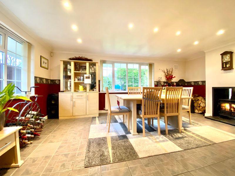 Somerville Way, Bridgwater 4 bed detached house £380,000