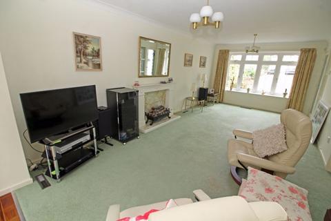 46 Kersey Drive, South Croydon, CR2 8SX