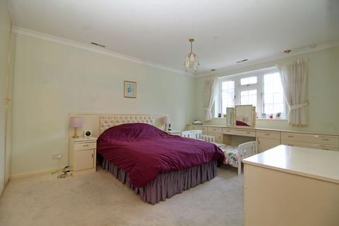 46 Kersey Drive, South Croydon, CR2 8SX