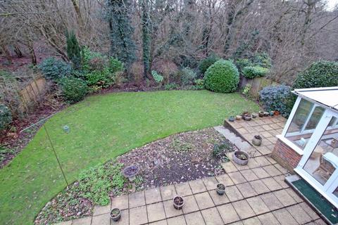 46 Kersey Drive, South Croydon, CR2 8SX