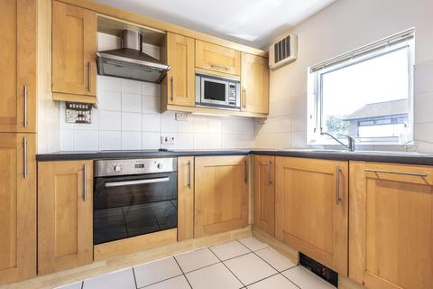 2 bedroom flat for sale, Lowther Road, Holloway