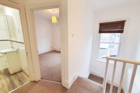 2 bedroom flat to rent, Brandon Street,Walworth London